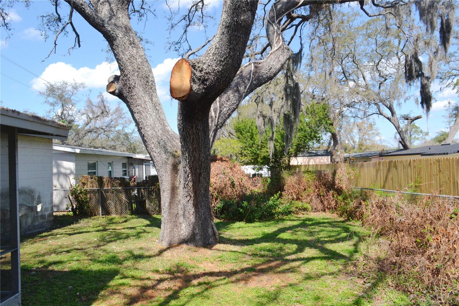 POINSETTIA VILLAGE - Residential