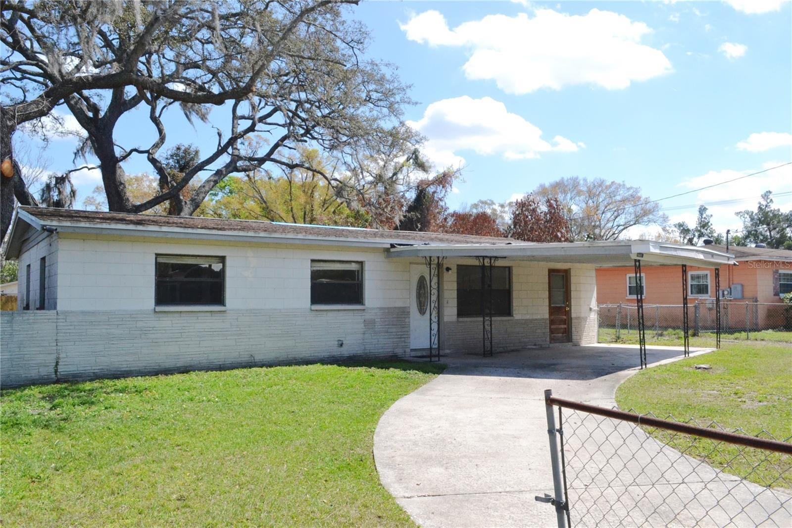 POINSETTIA VILLAGE - Residential