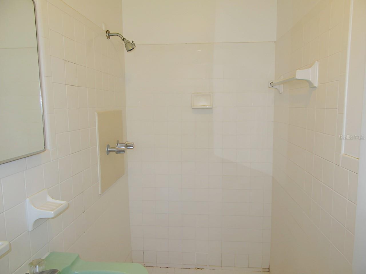 POINSETTIA VILLAGE - Residential