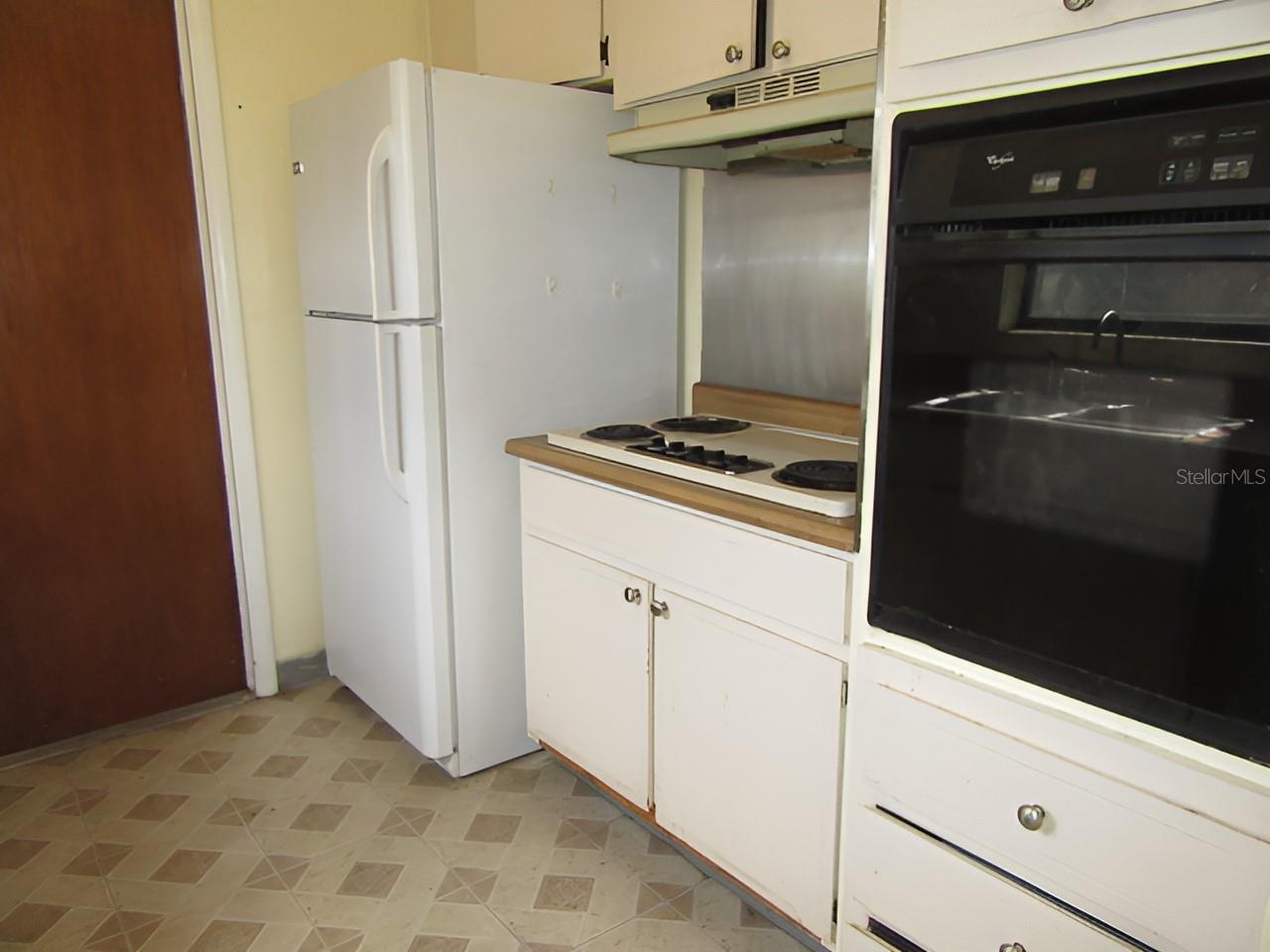 POINSETTIA VILLAGE - Residential