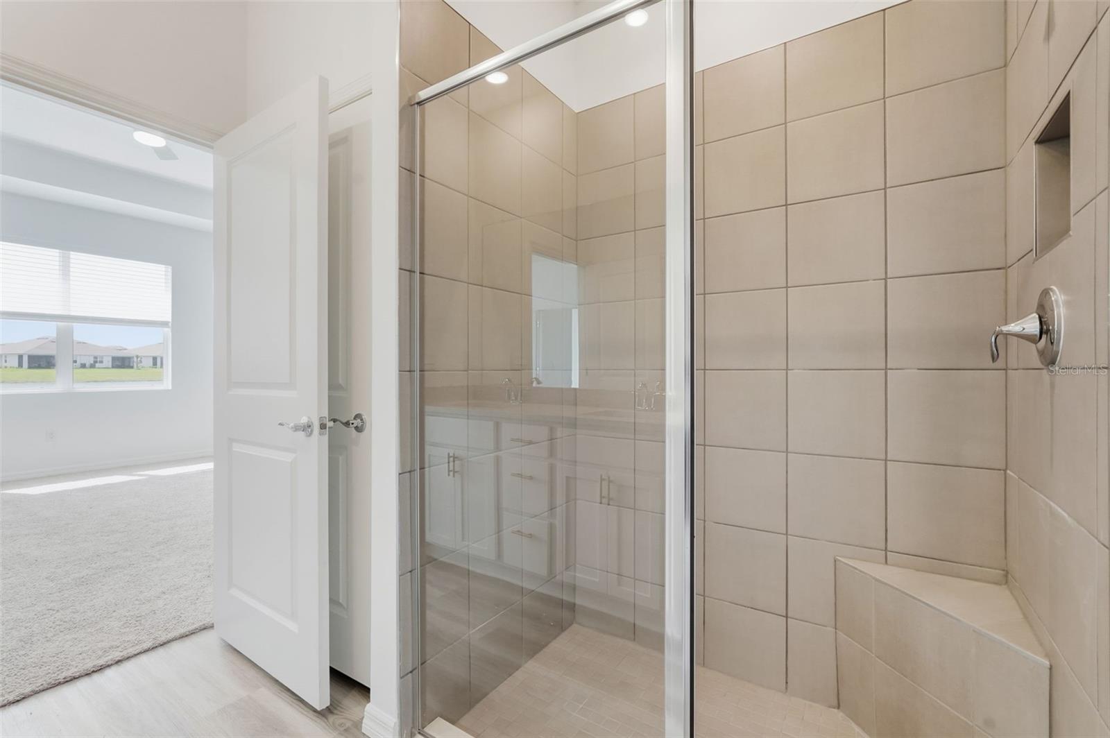 TOWNS AT WOODSDALE - Residential Lease
