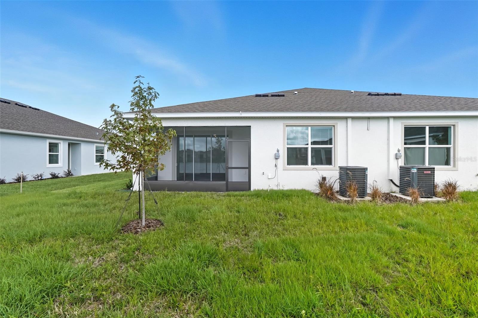 TOWNS AT WOODSDALE - Residential Lease