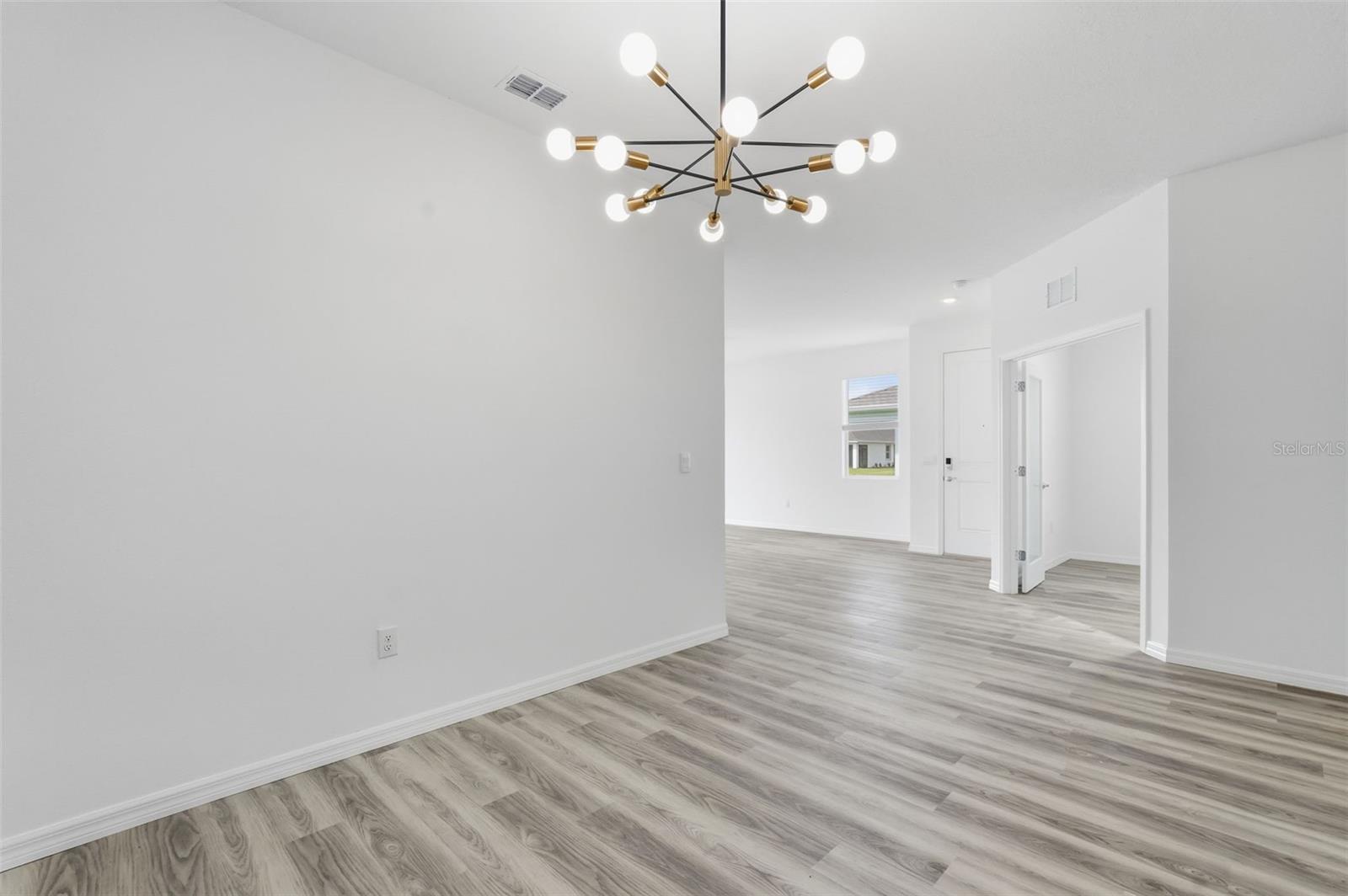TOWNS AT WOODSDALE - Residential Lease