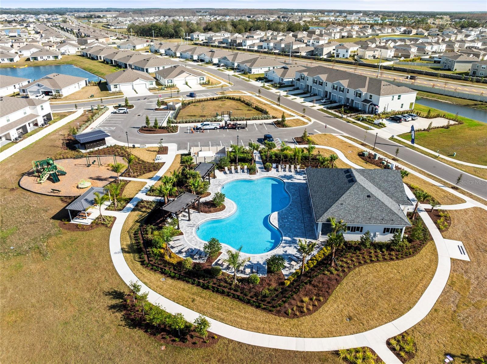 TOWNS AT WOODSDALE - Residential Lease