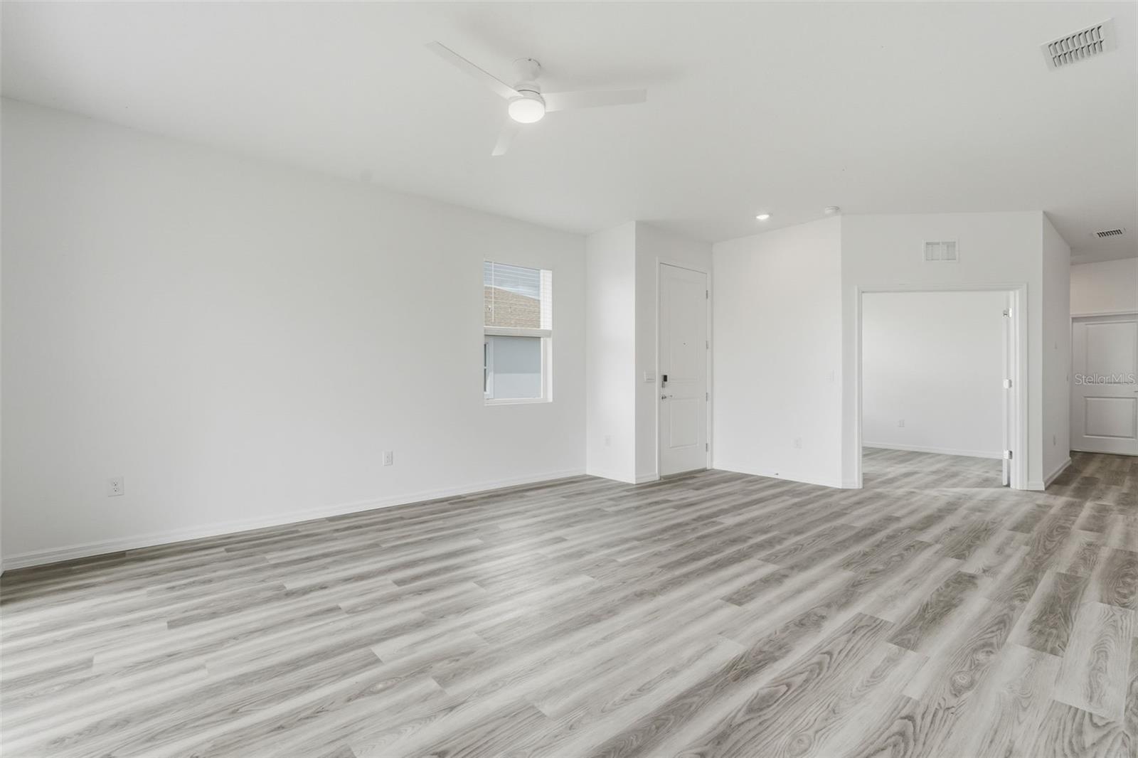 TOWNS AT WOODSDALE - Residential Lease