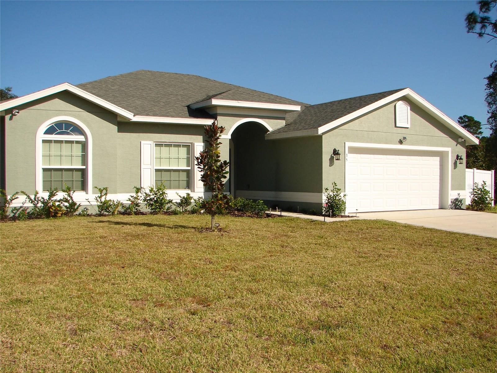 PALM COAST SEC 32 - Residential Lease