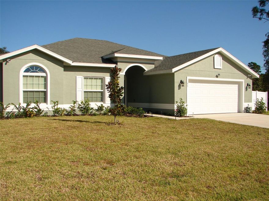 Brand new 3 bedroom 2 bath home with open floor plan.  Fully fenced rear yard, covered rear porch.  Tile in main living carpets in bedrooms.