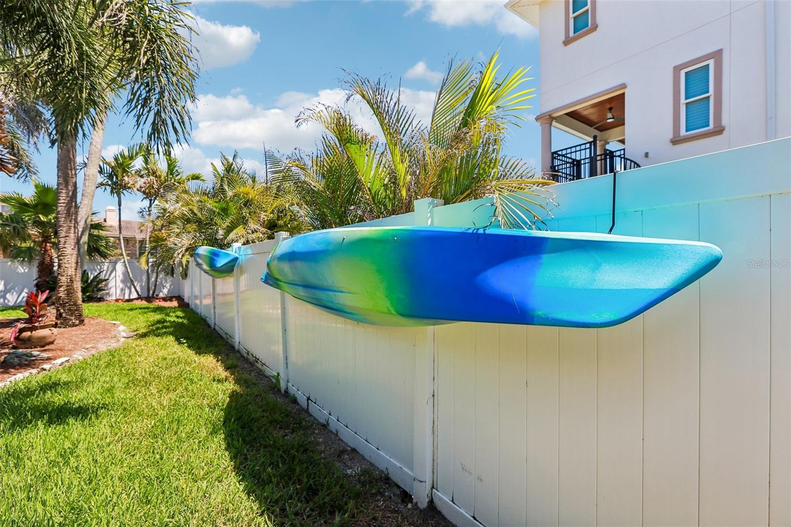 BELLEAIR BEACH YACHT CLUB ESTATES - Residential