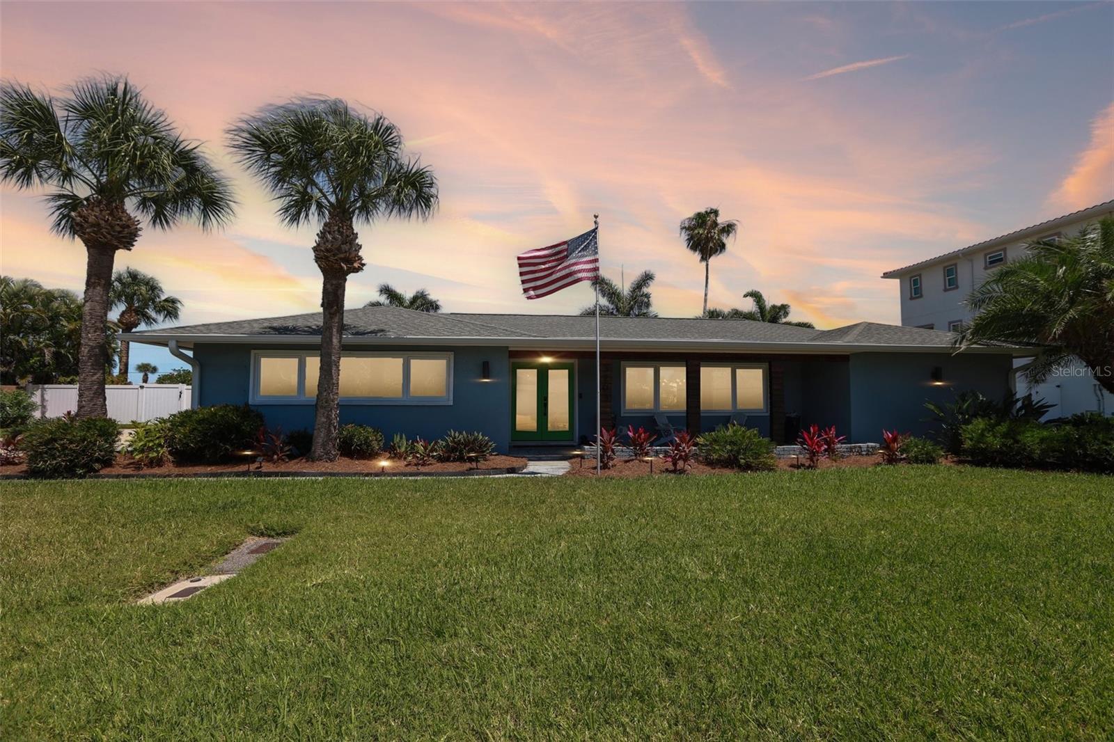 BELLEAIR BEACH YACHT CLUB ESTATES - Residential