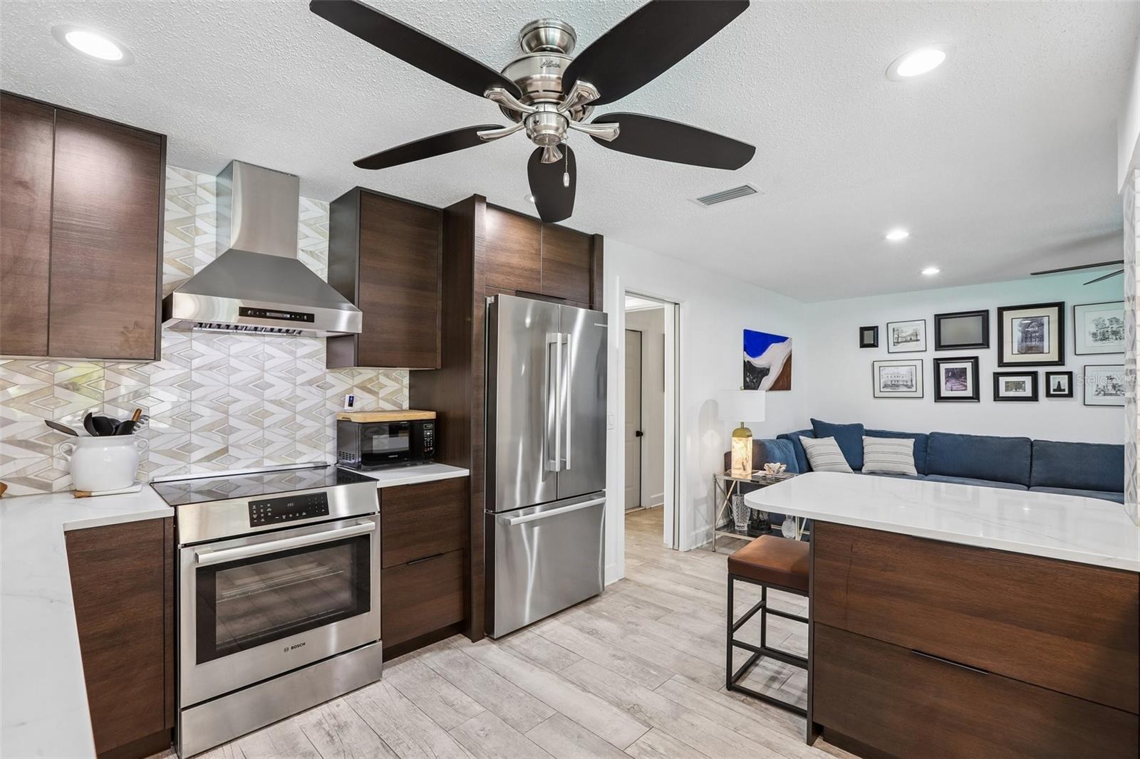 BELLEAIR BEACH YACHT CLUB ESTATES - Residential