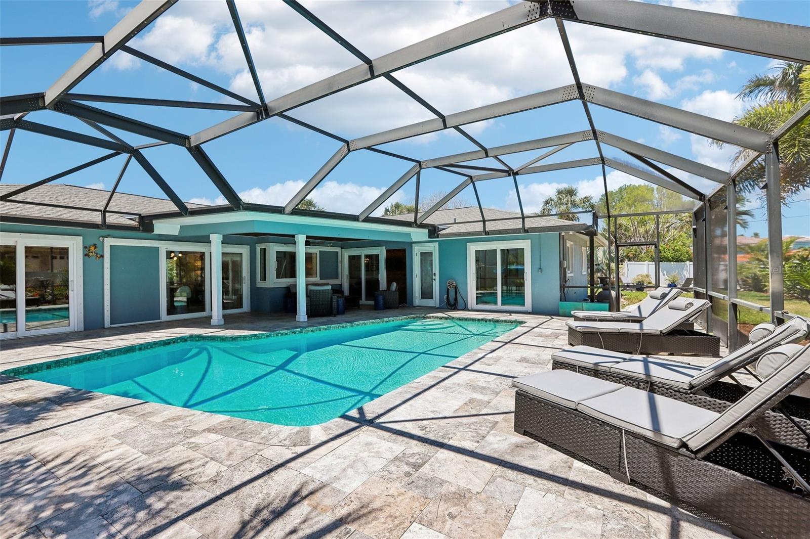 BELLEAIR BEACH YACHT CLUB ESTATES - Residential