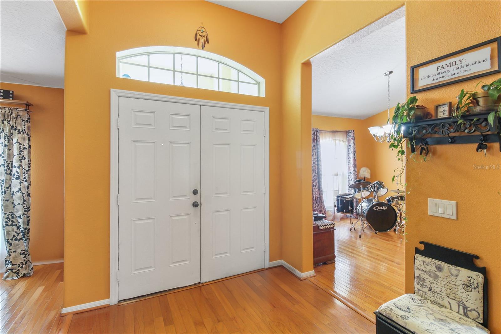 403 ALBATROSS COURT