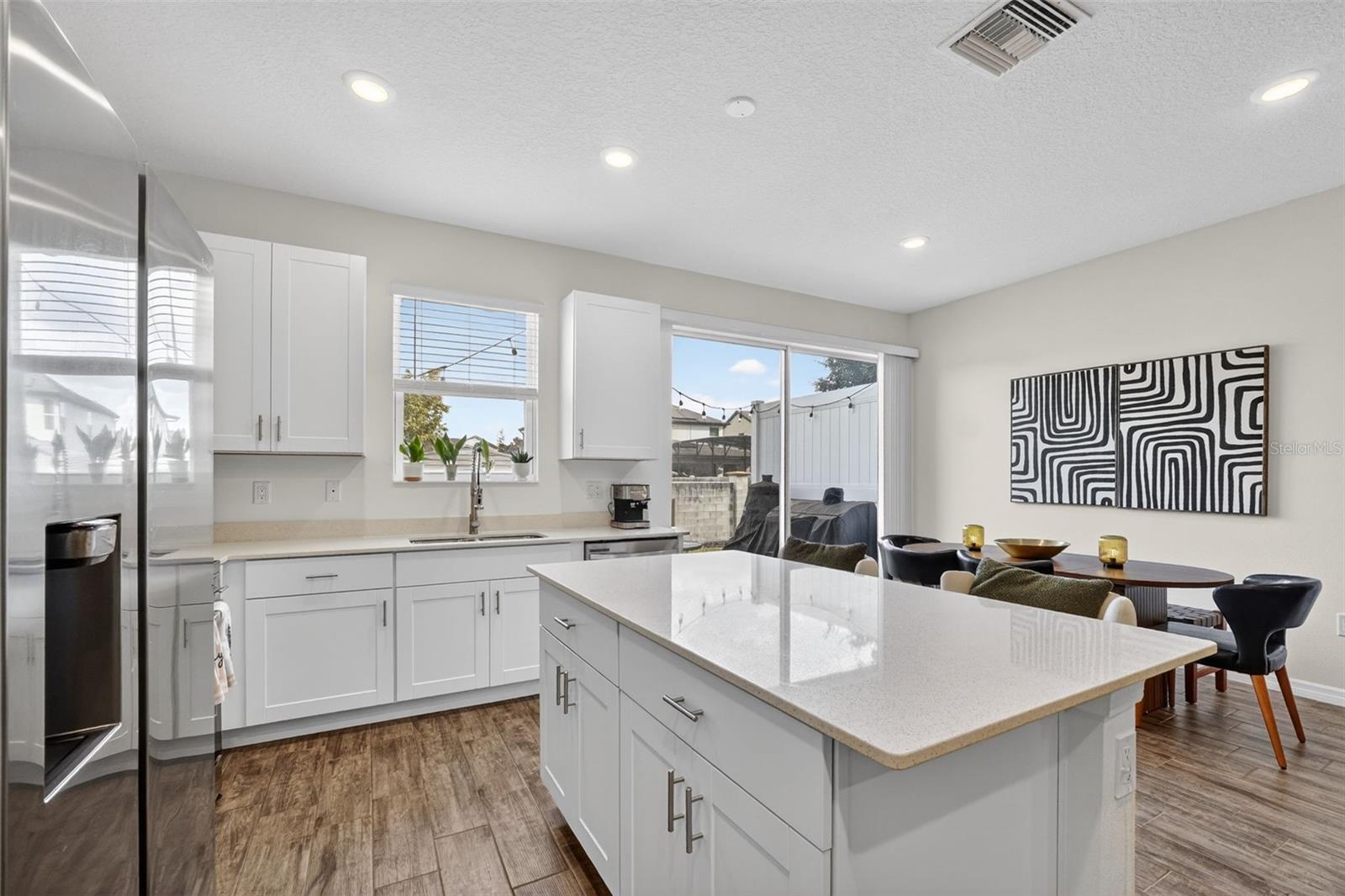 BRIXTON TWNHMS - Residential Lease