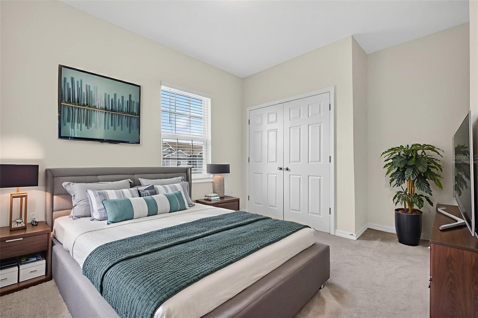 BRIXTON TWNHMS - Residential Lease