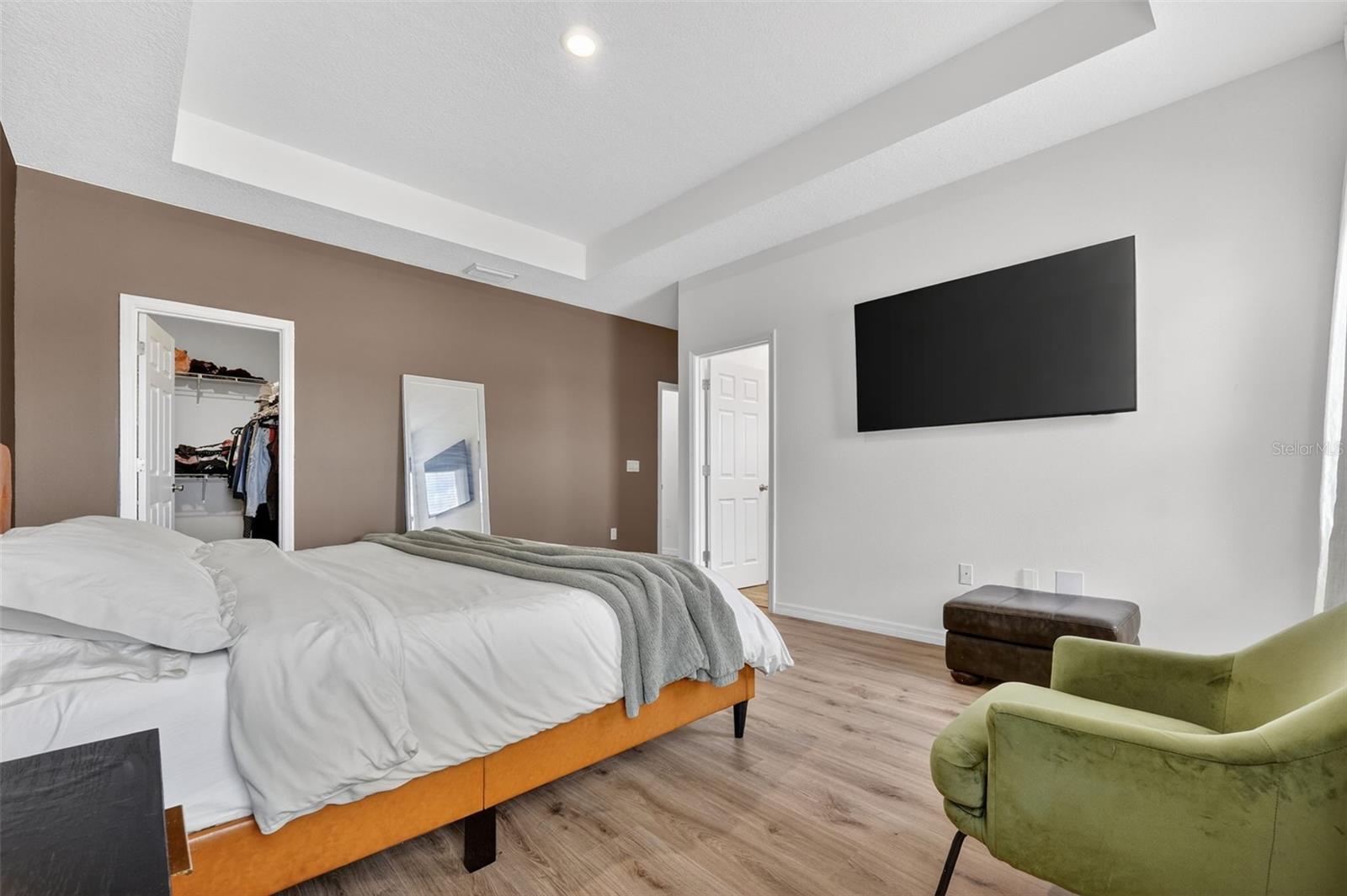 BRIXTON TWNHMS - Residential Lease