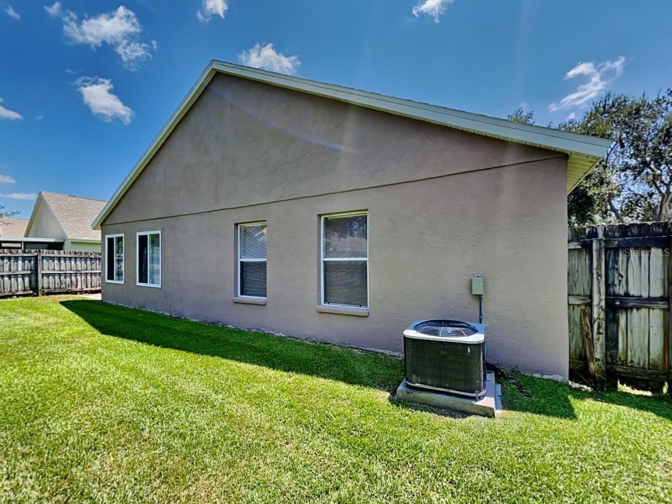 NEW RIVER LAKES PH C2 - Residential Lease