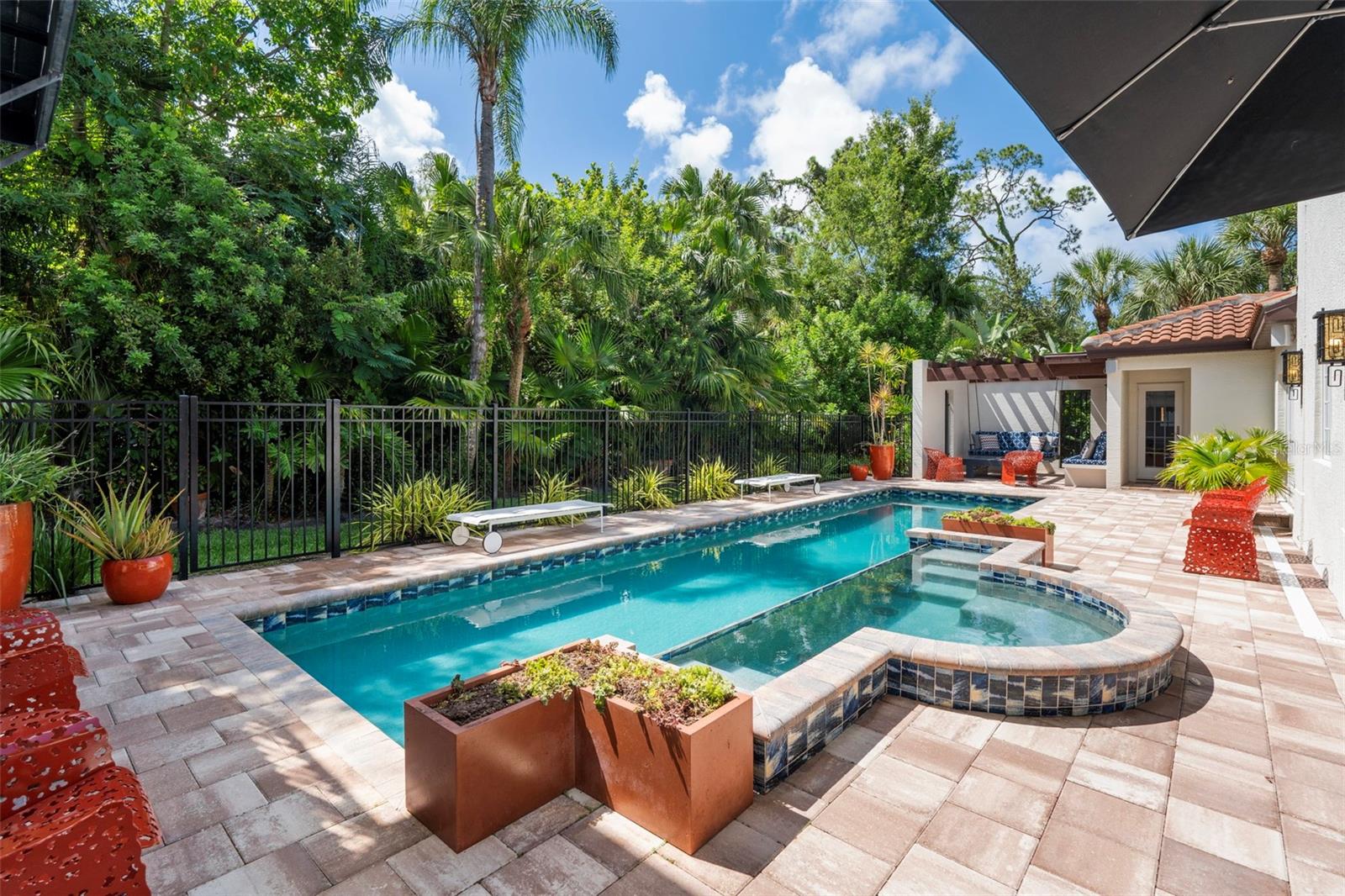 OYSTER BAY ESTATES - Residential