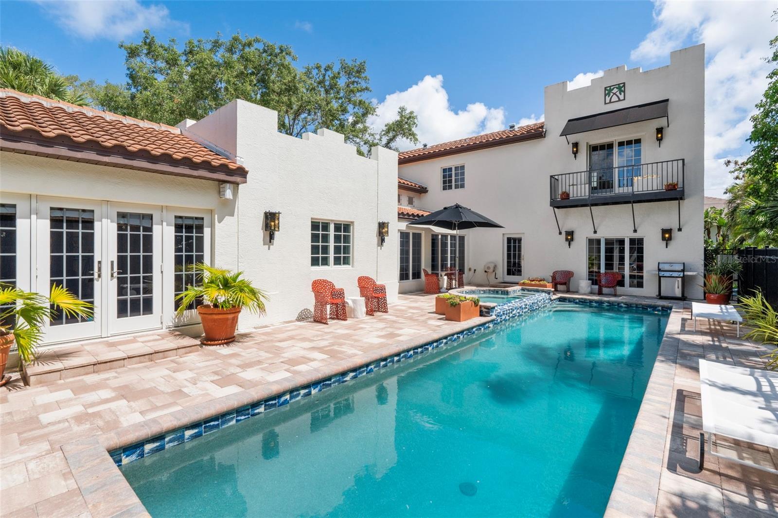 OYSTER BAY ESTATES - Residential