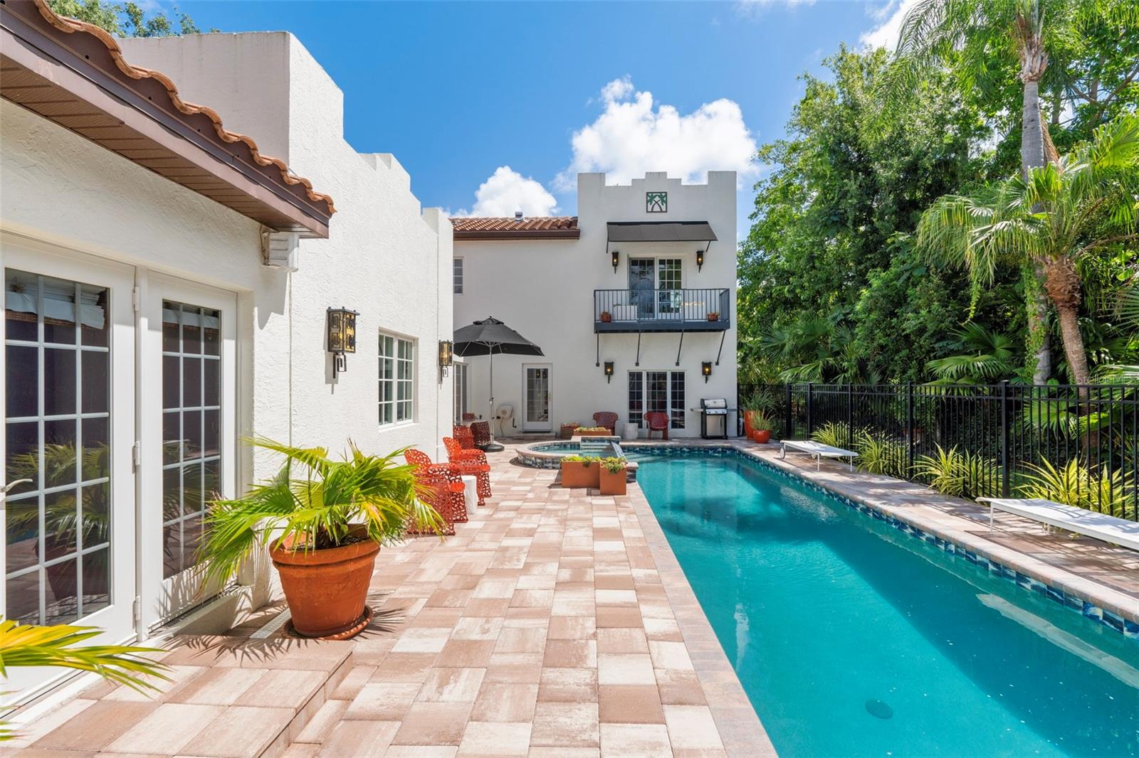 OYSTER BAY ESTATES - Residential