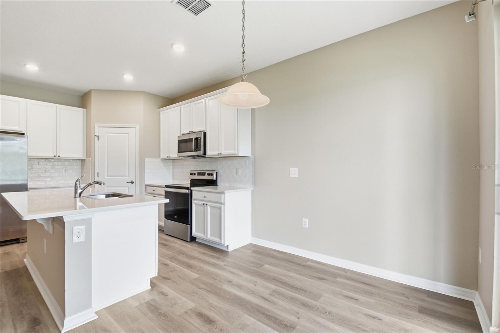 VENICE WOODLANDS PH 2B - Residential