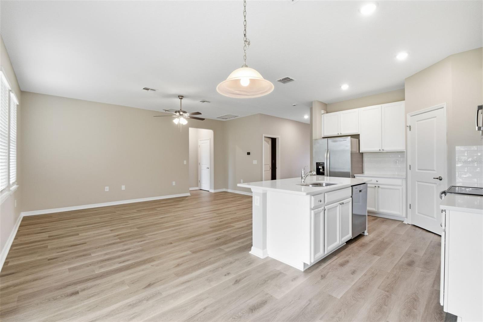 VENICE WOODLANDS PH 2B - Residential