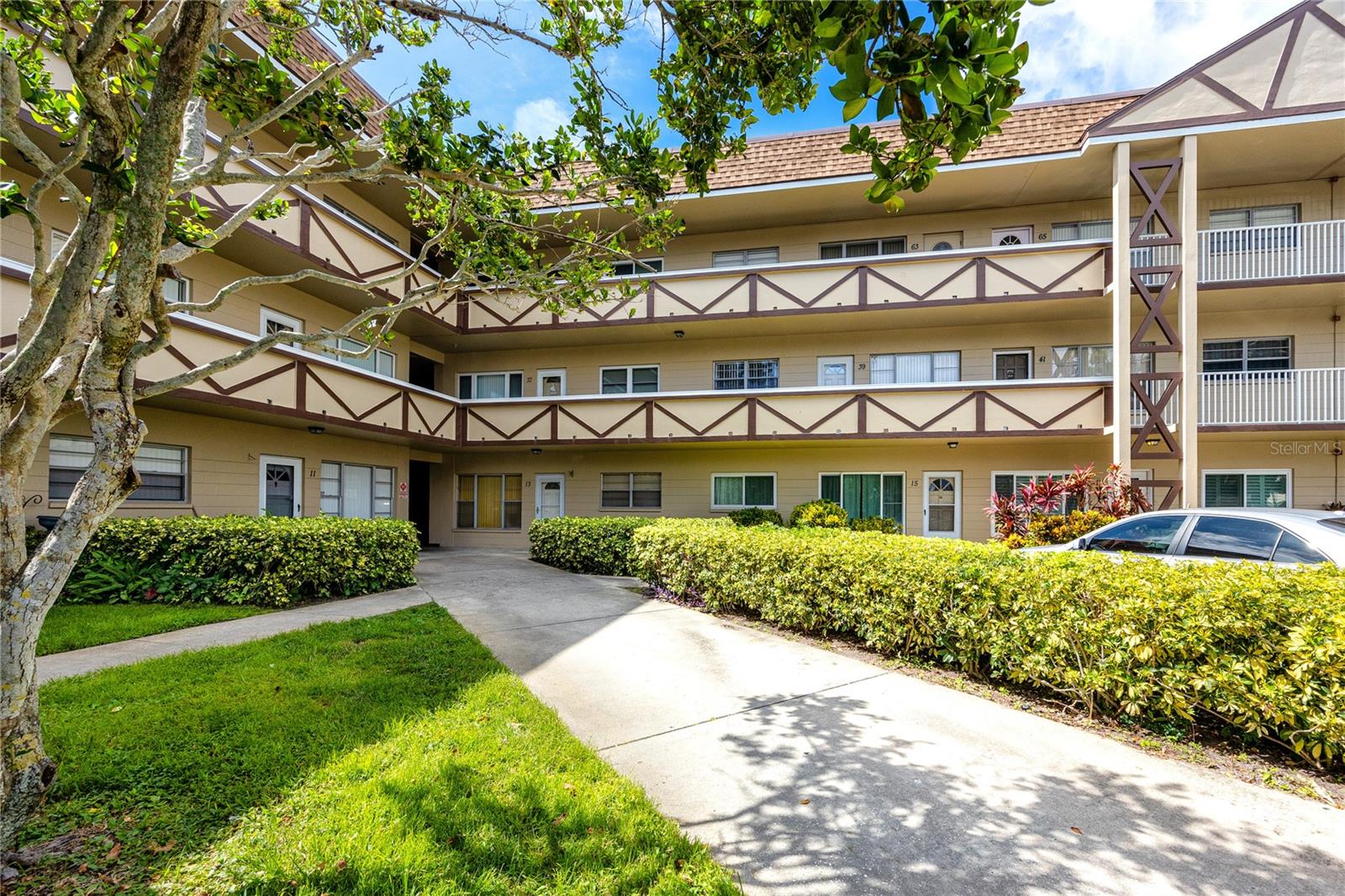 2463 BRAZILIA DRIVE 39