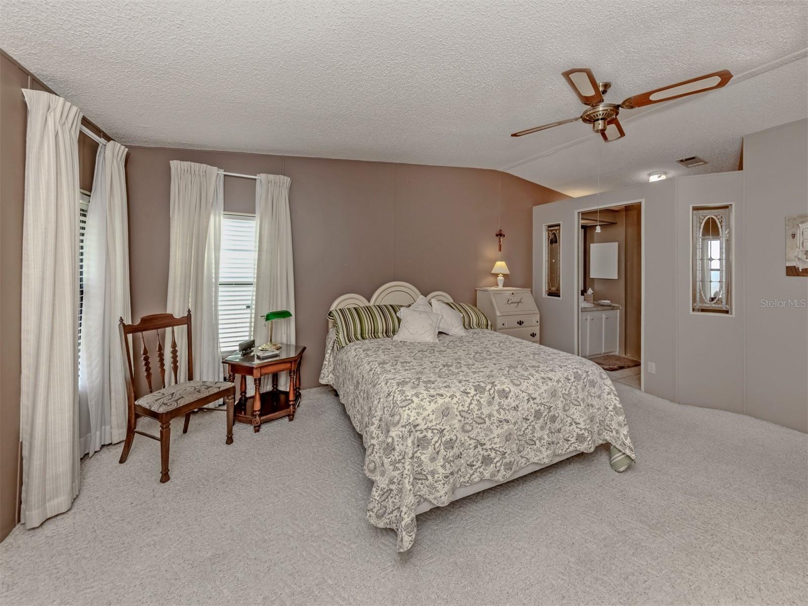 HARBOR ISLES III - Residential