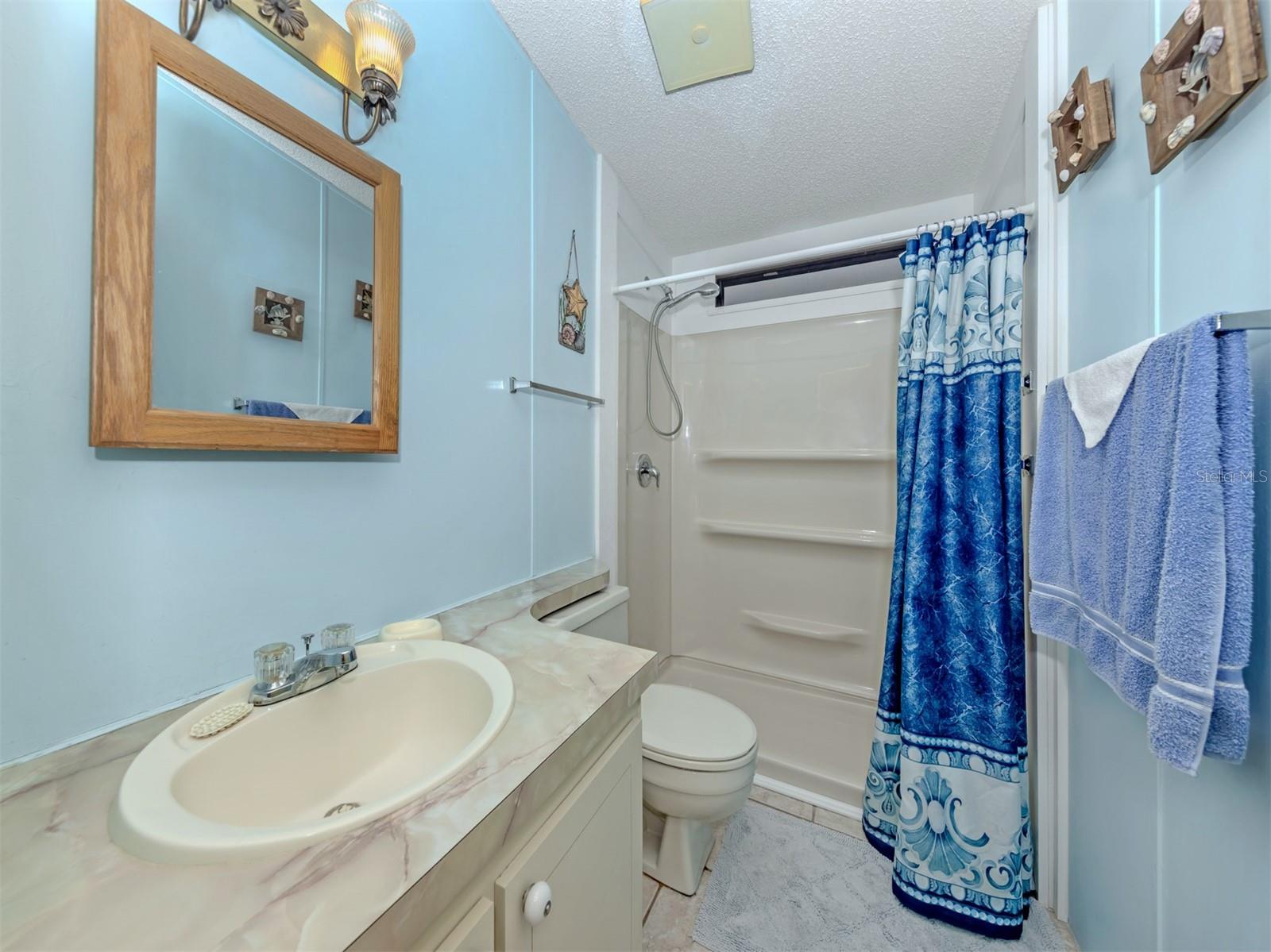 HARBOR ISLES III - Residential