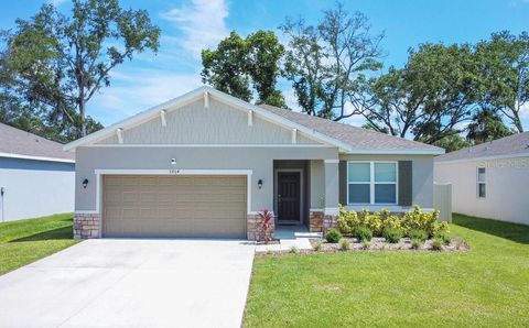 Photo of 3964 Mayhill Loop, Eustis, FL 32736 (MLS # O6322594)