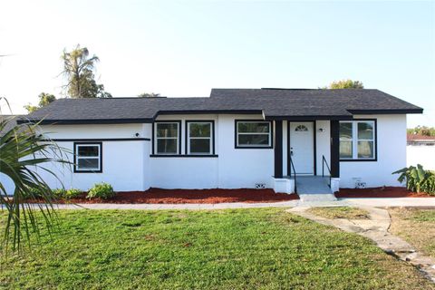 Photo of 2708 W Elm Street, Tampa, FL 33614 (MLS # TB8490187)