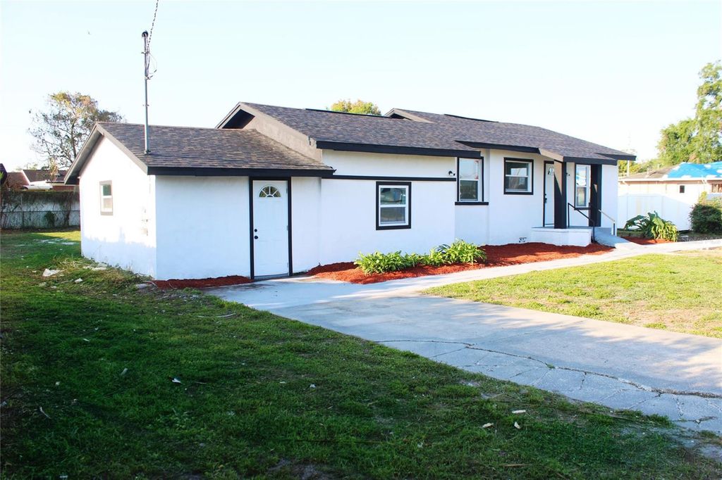 Photo of 2708 W Elm Street, Tampa, FL 33614 (MLS # TB8490187)