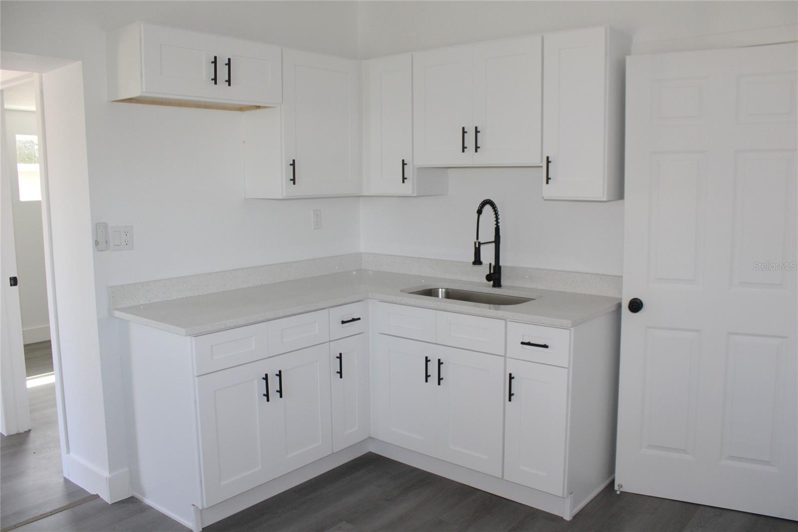 GROVER ESTATES UNIT 1 - Residential