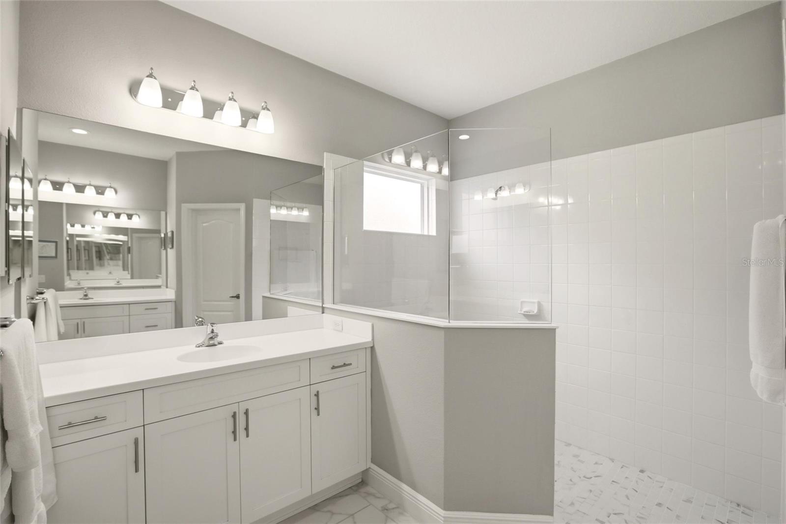 RIDGE AT CROSSING CREEK PH II - Residential