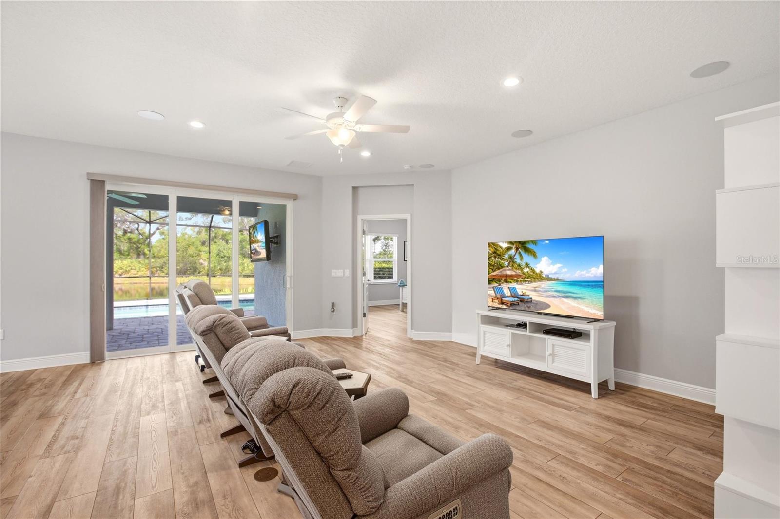 RIDGE AT CROSSING CREEK PH II - Residential
