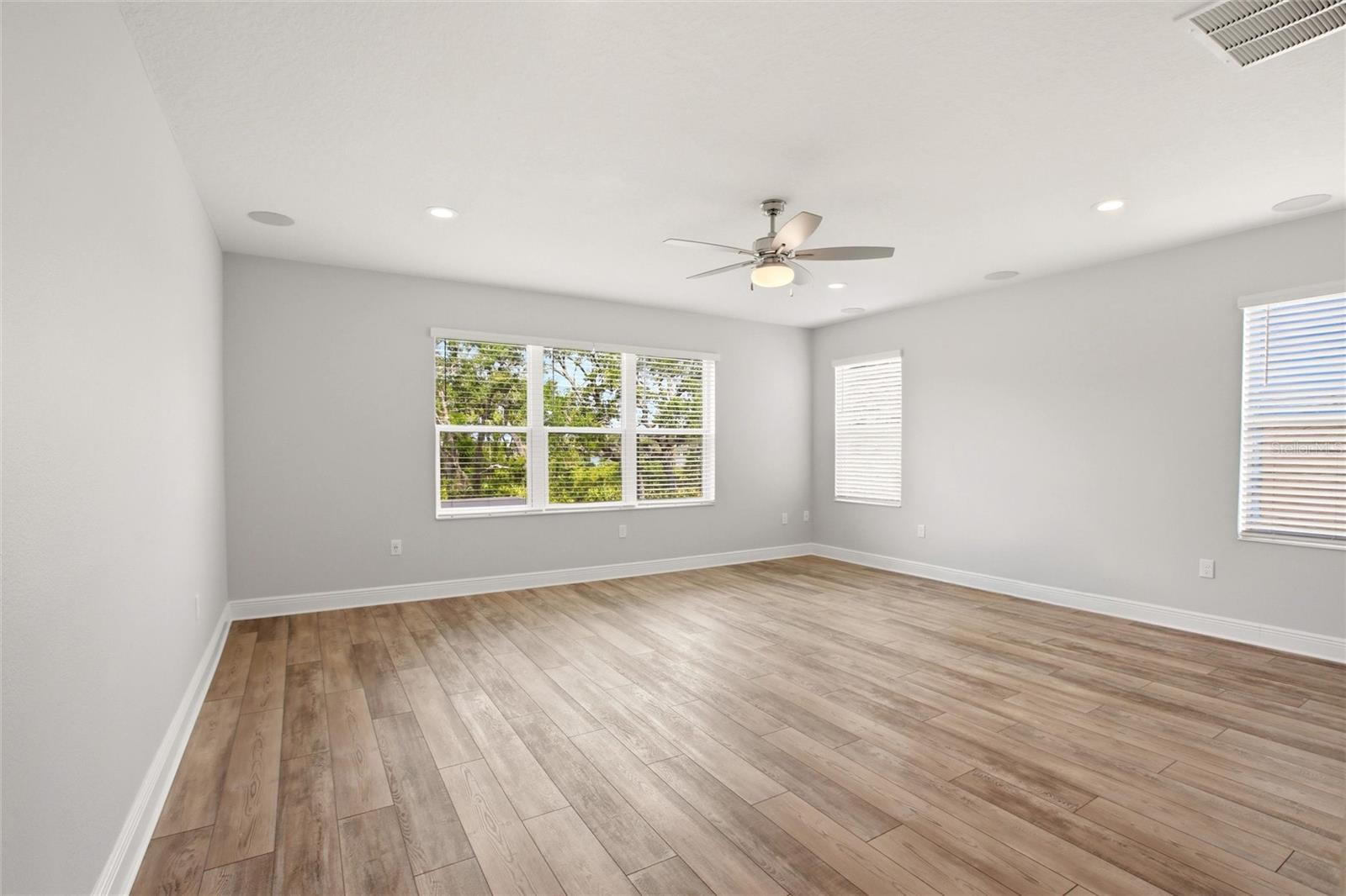 RIDGE AT CROSSING CREEK PH II - Residential