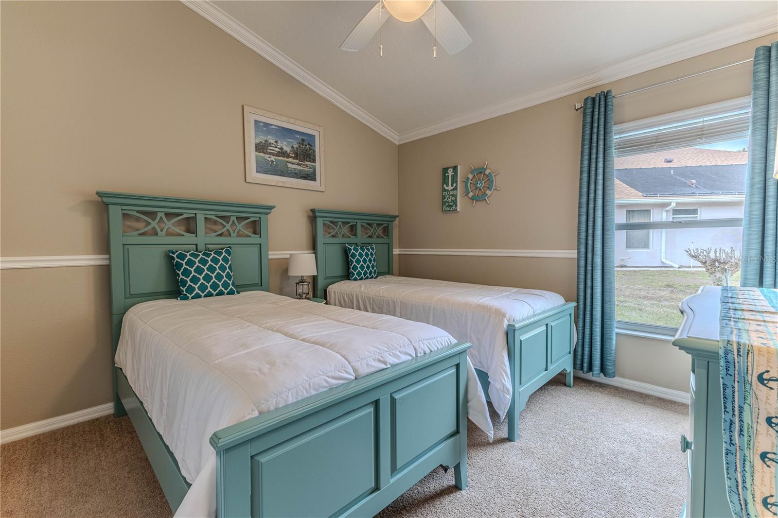 WELLINGTON AT SEVEN HILLS - Residential