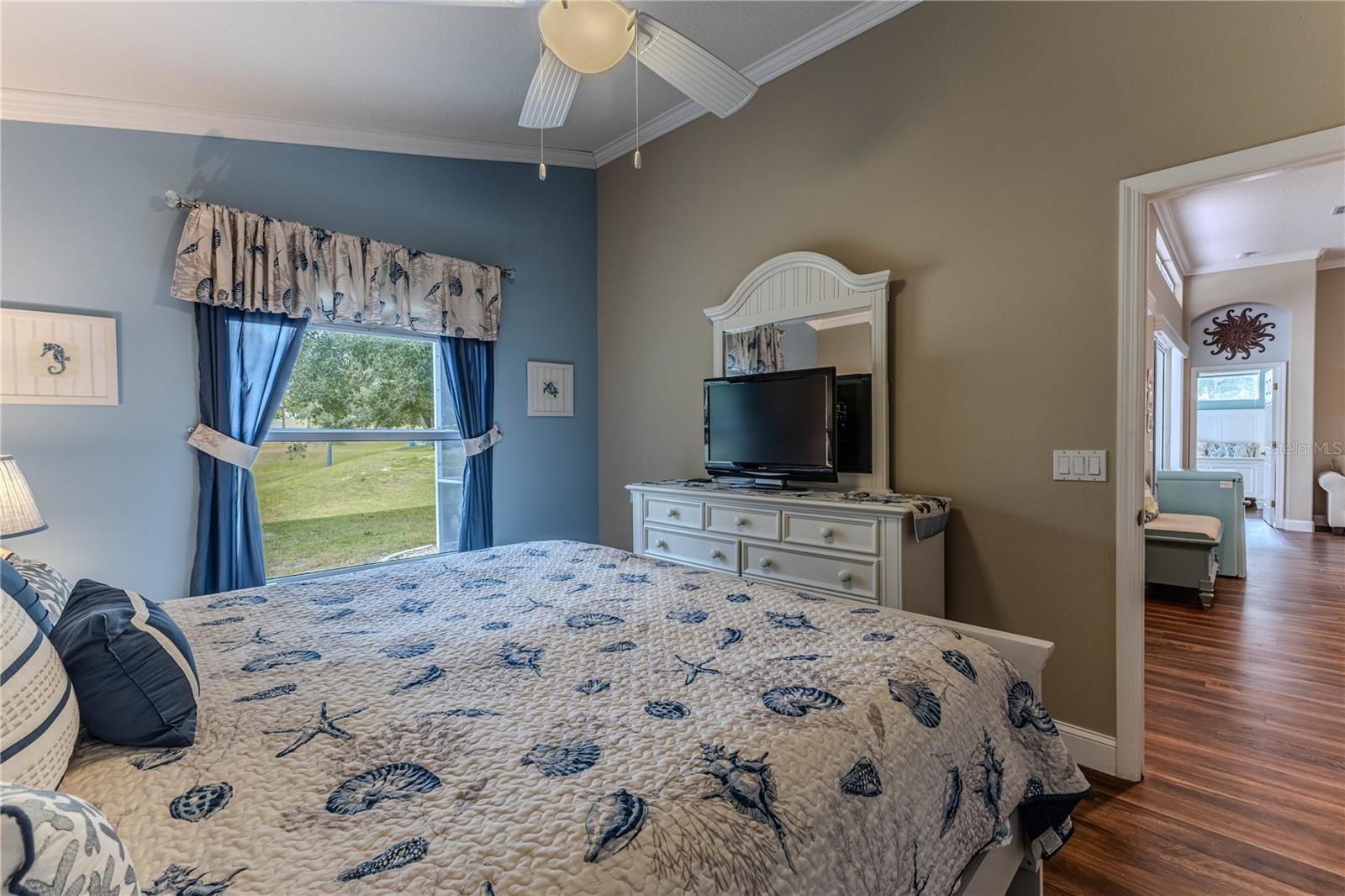 WELLINGTON AT SEVEN HILLS - Residential