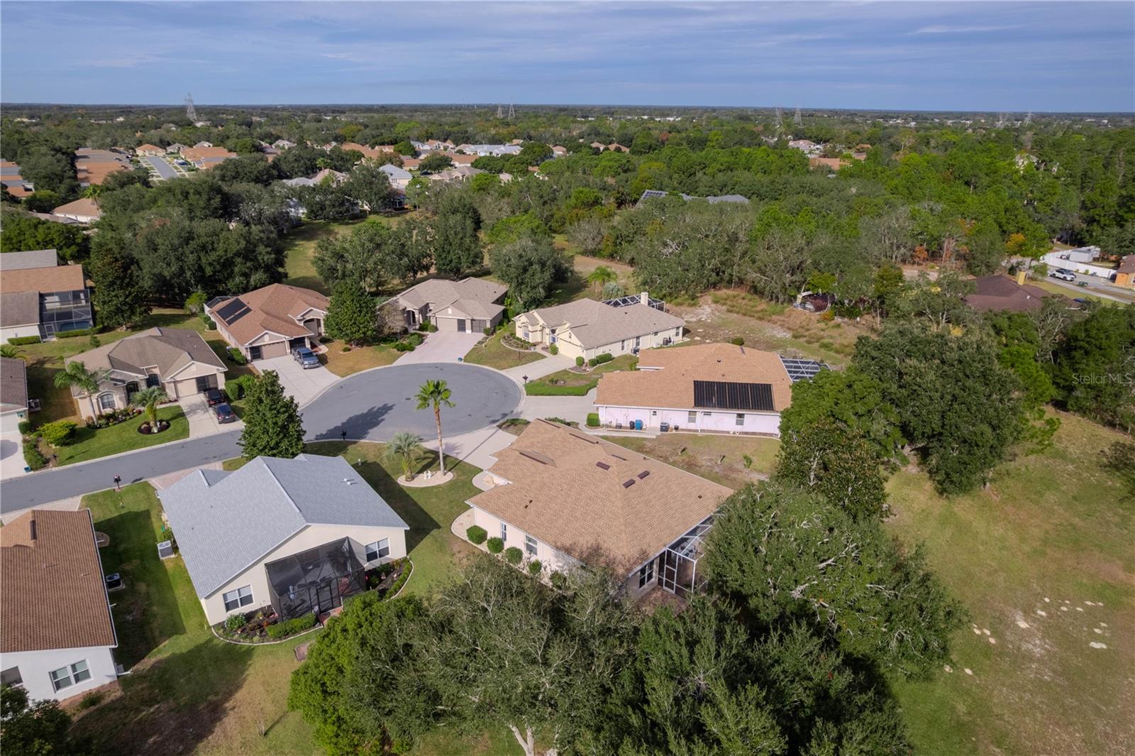 WELLINGTON AT SEVEN HILLS - Residential