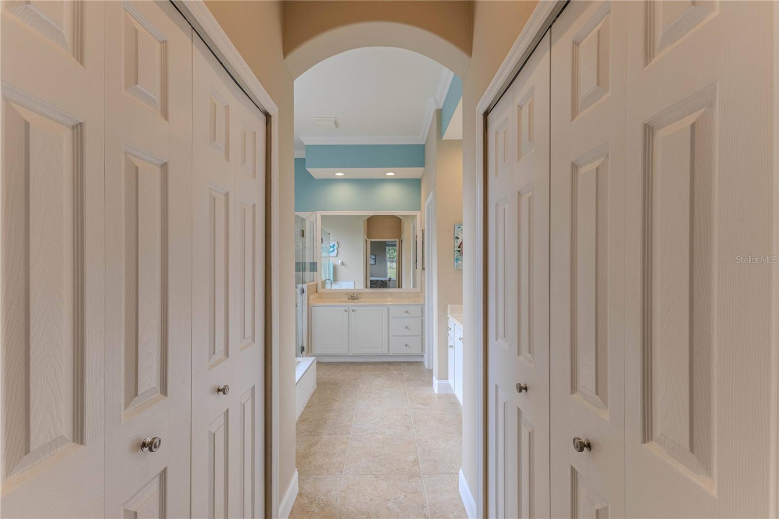 WELLINGTON AT SEVEN HILLS - Residential