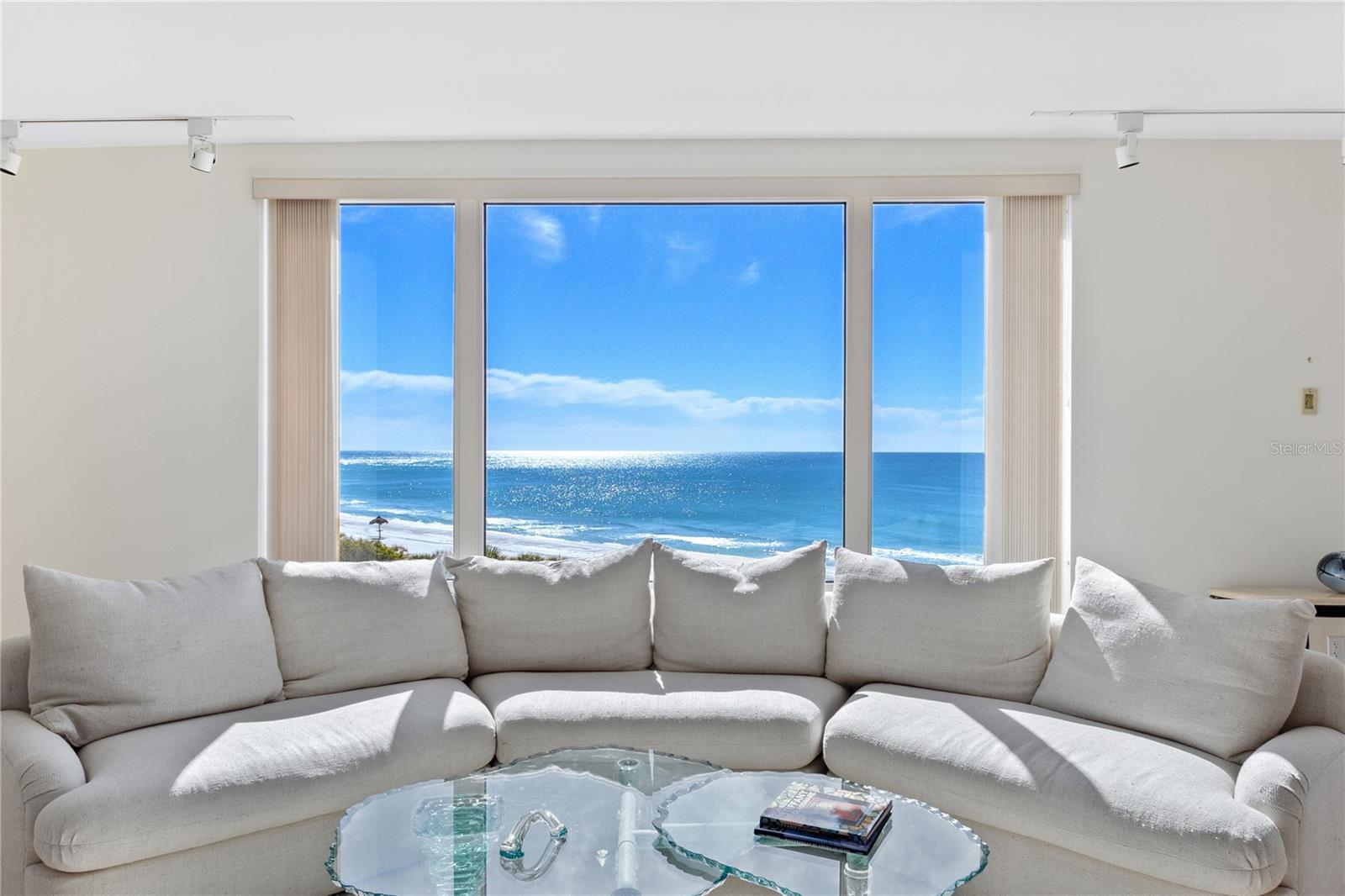 PIERRE - Residential