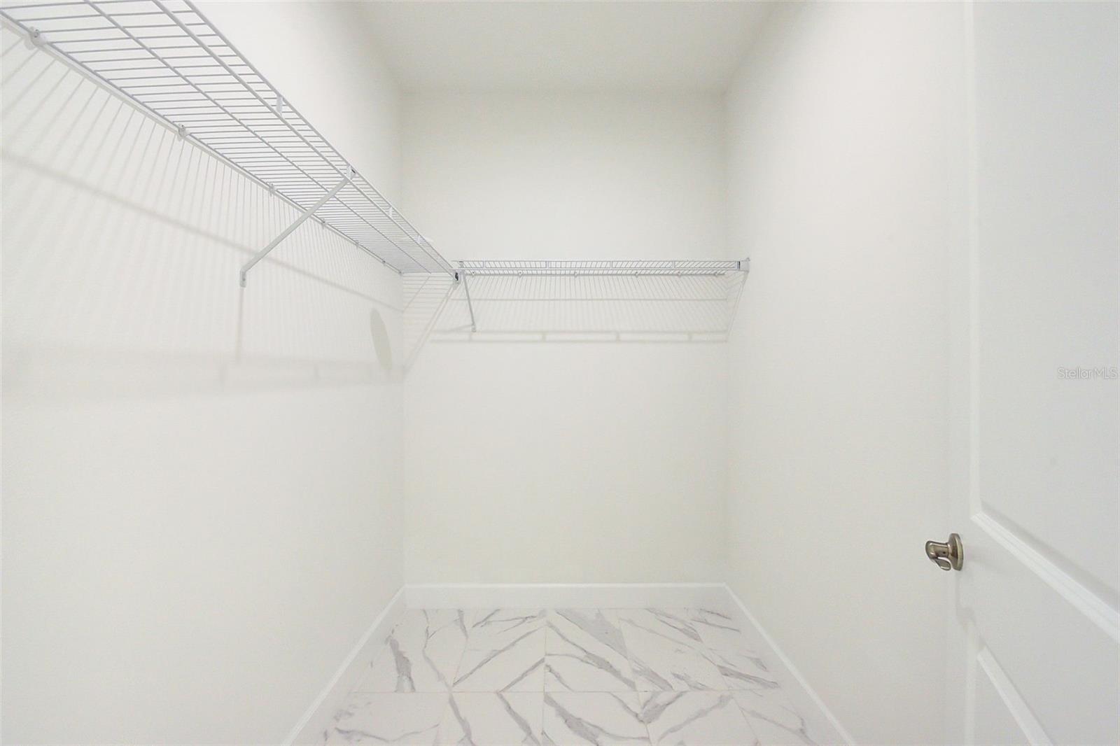 J B & T E WALKERS SUB - Residential