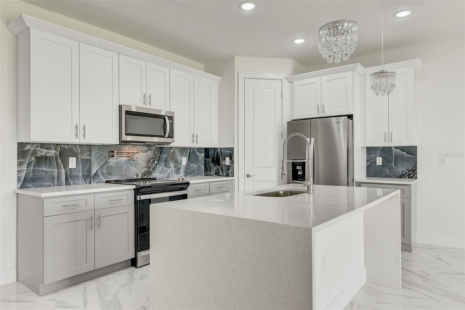 J B & T E WALKERS SUB - Residential