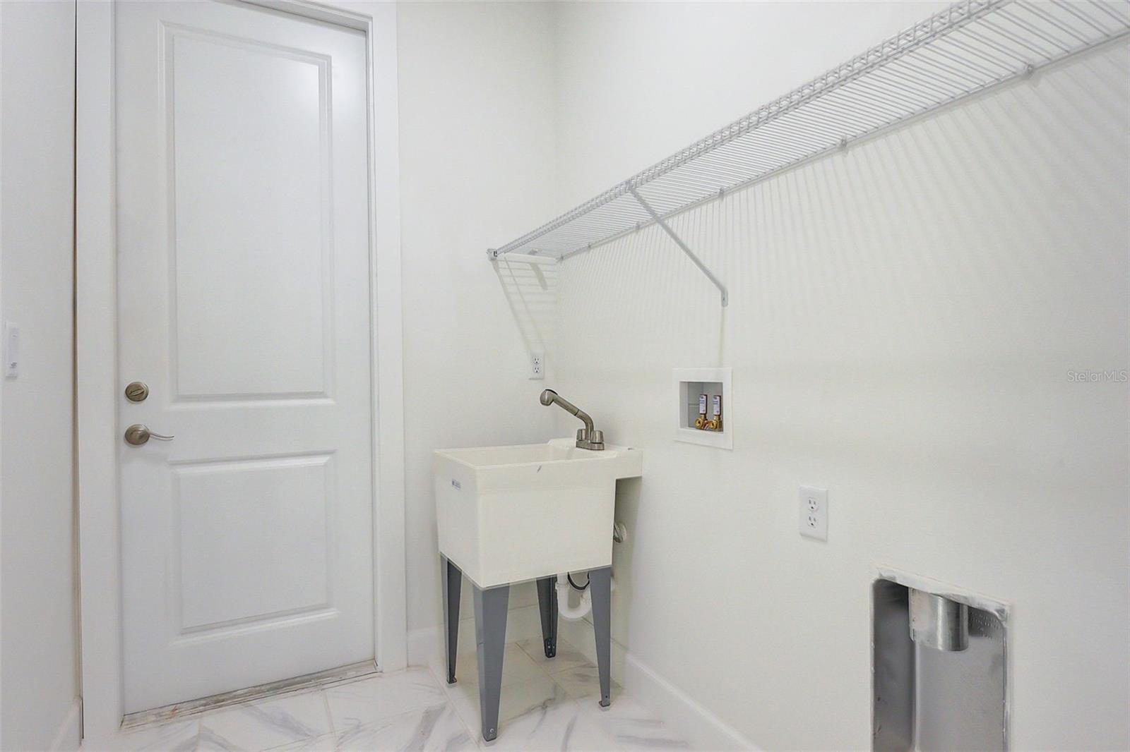 J B & T E WALKERS SUB - Residential