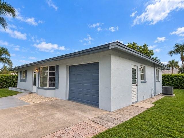 536 CENTER ROAD