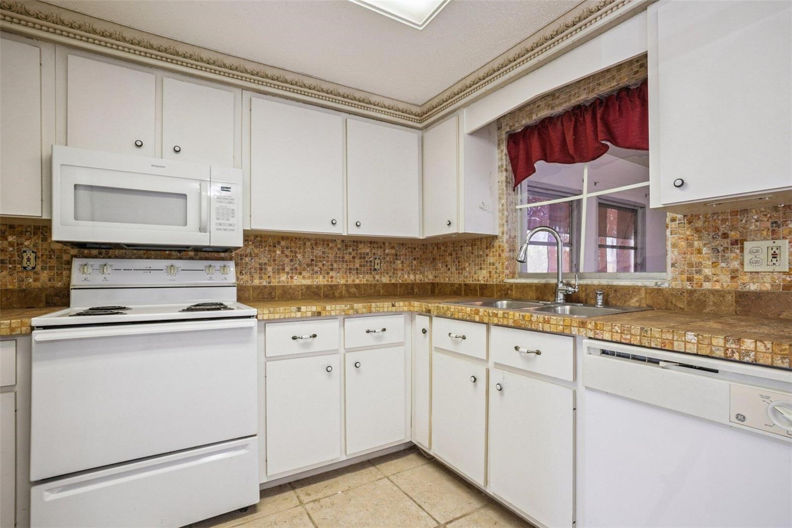 PORT CHARLOTTE SEC 010 - Residential