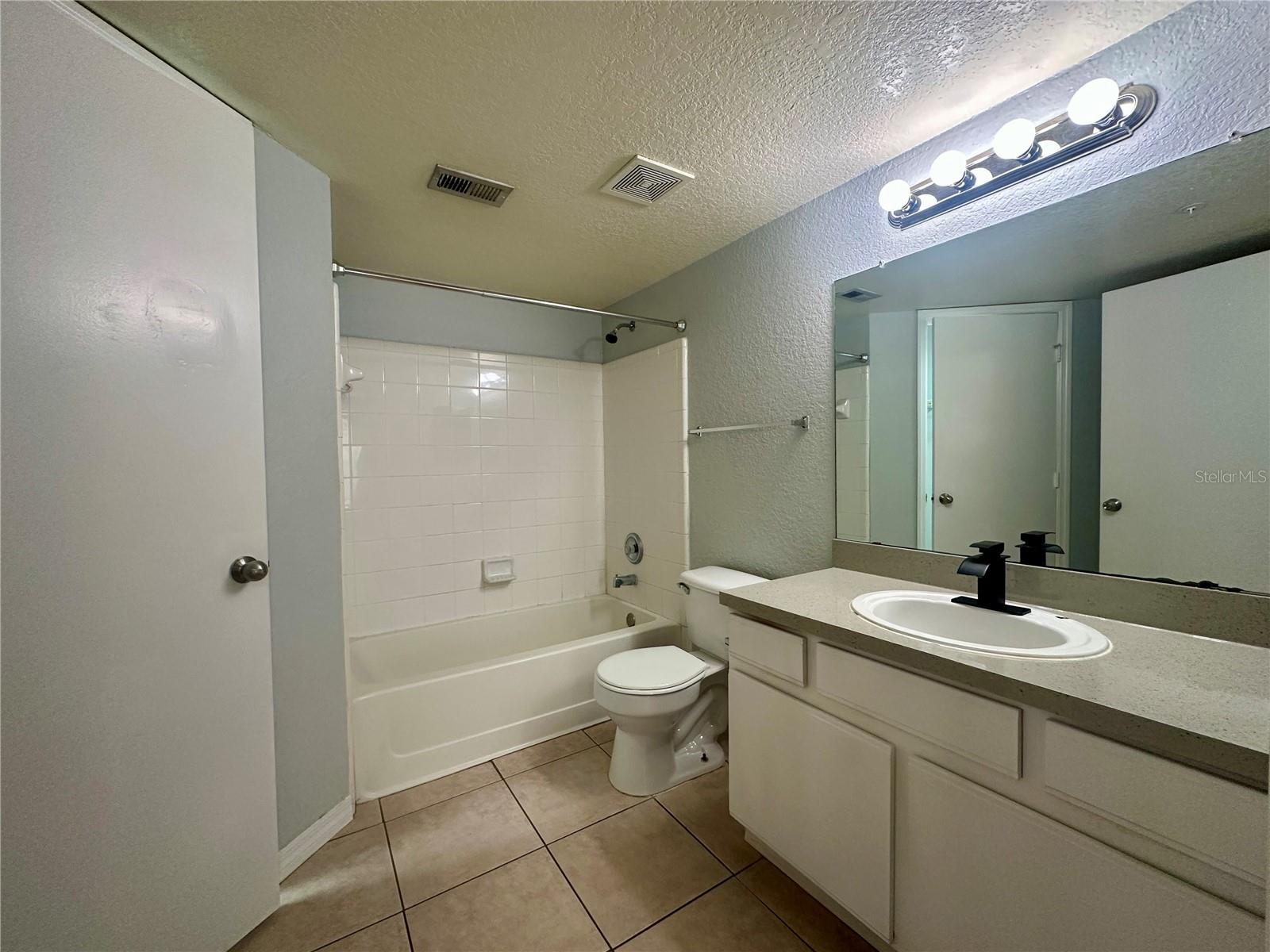 VILLAS DEL SOL AT KISSIMMEE CONDO - Residential Lease