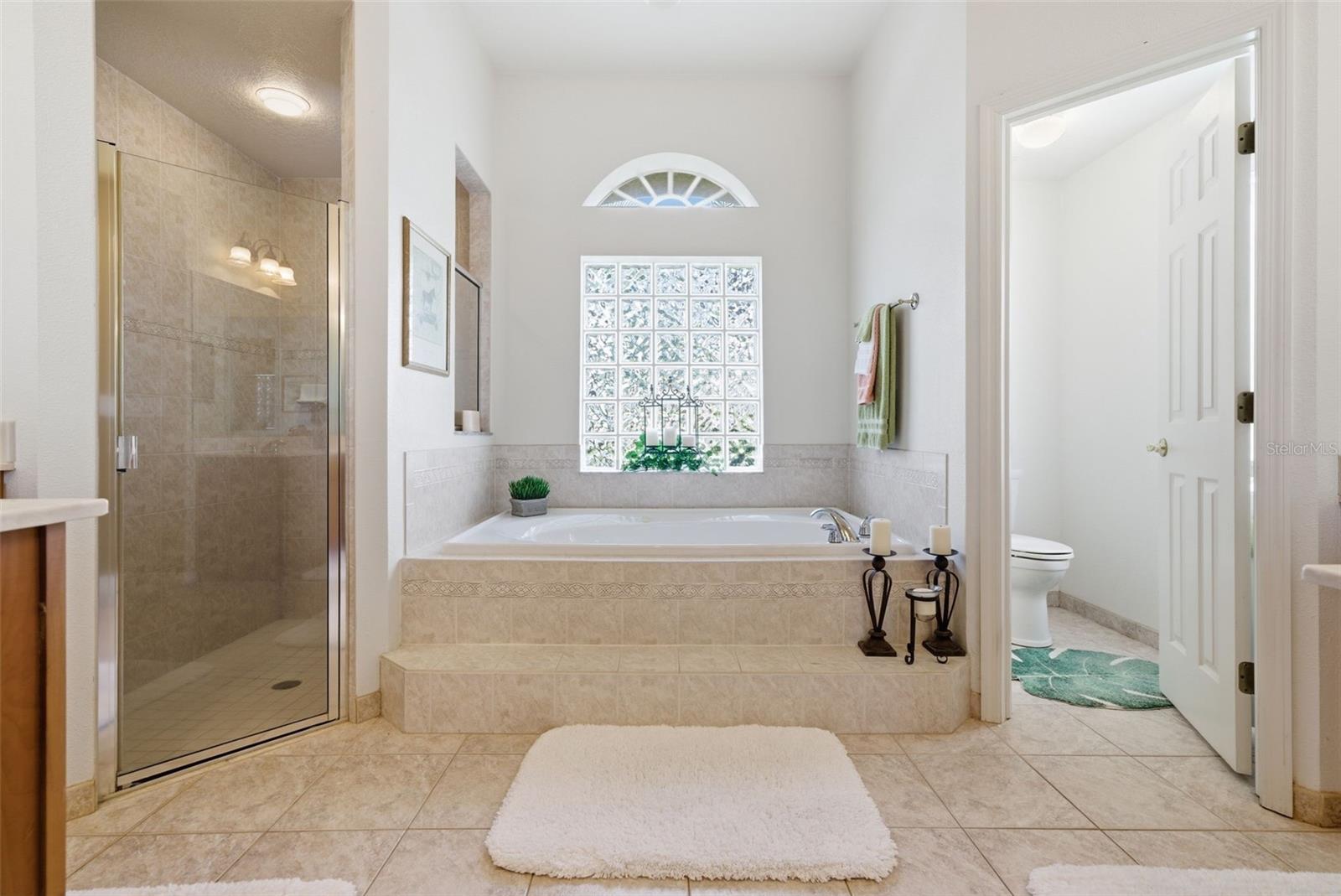 LA PALOMA VILLAGE UNIT 2 PH - Residential