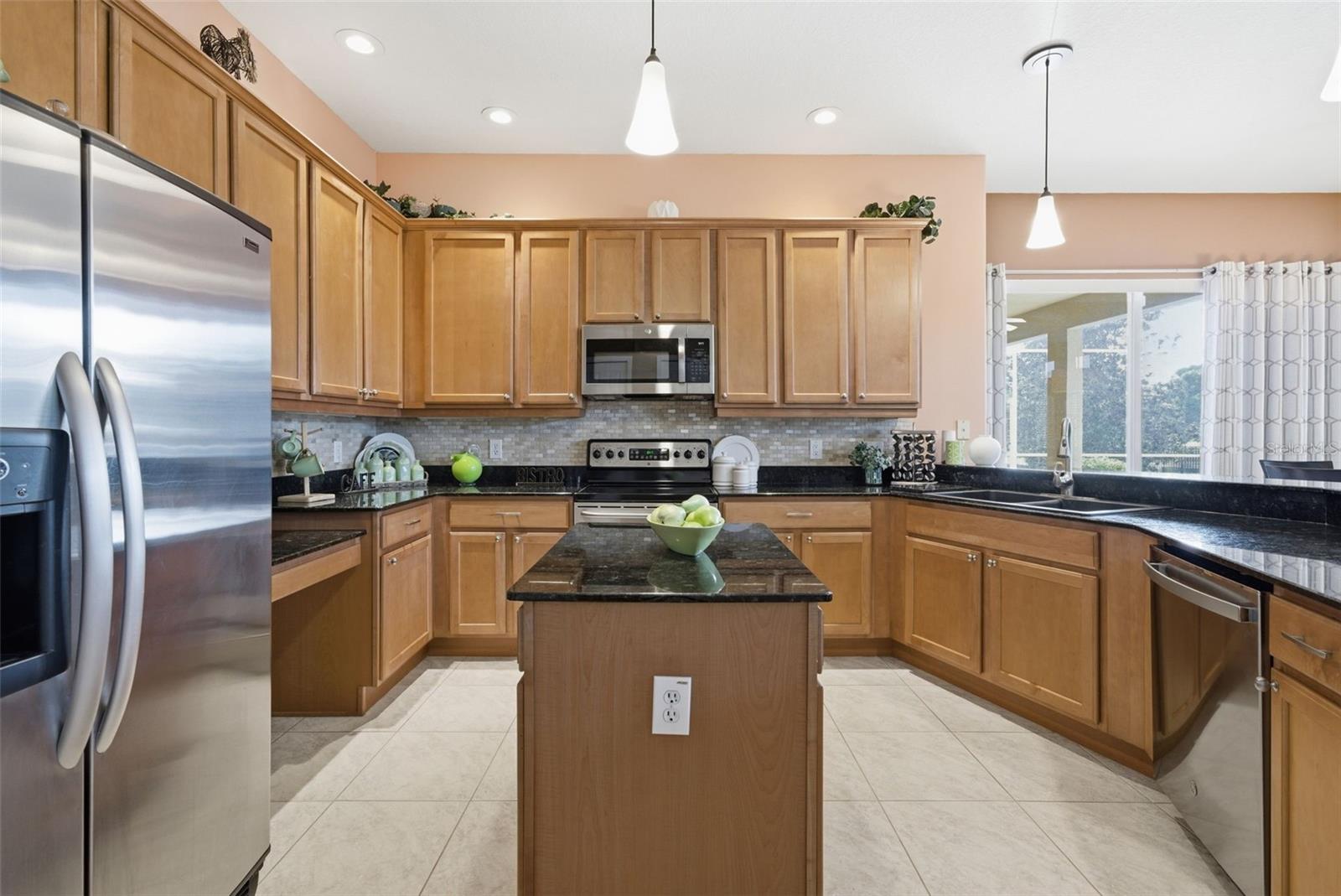 LA PALOMA VILLAGE UNIT 2 PH - Residential
