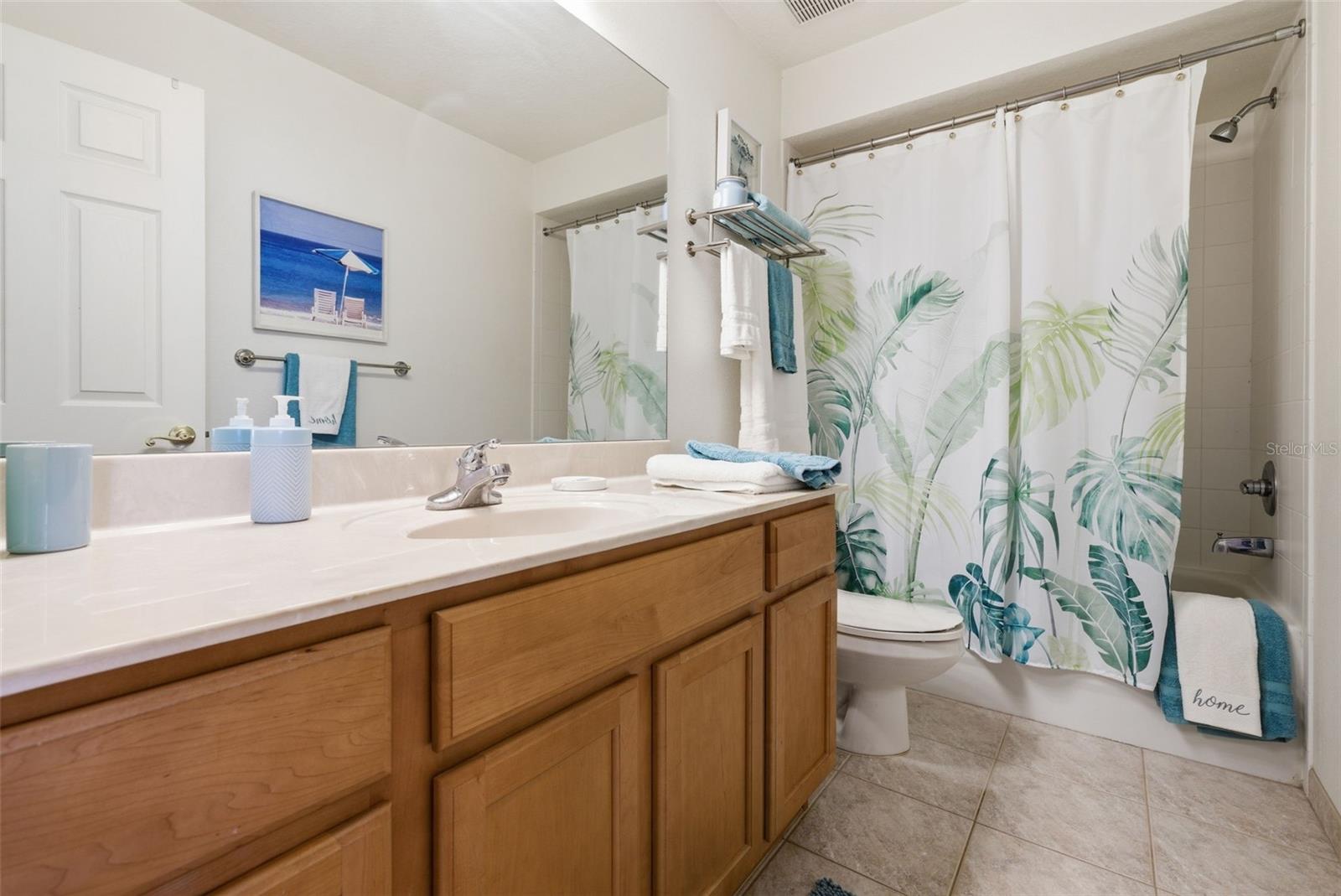 LA PALOMA VILLAGE UNIT 2 PH - Residential
