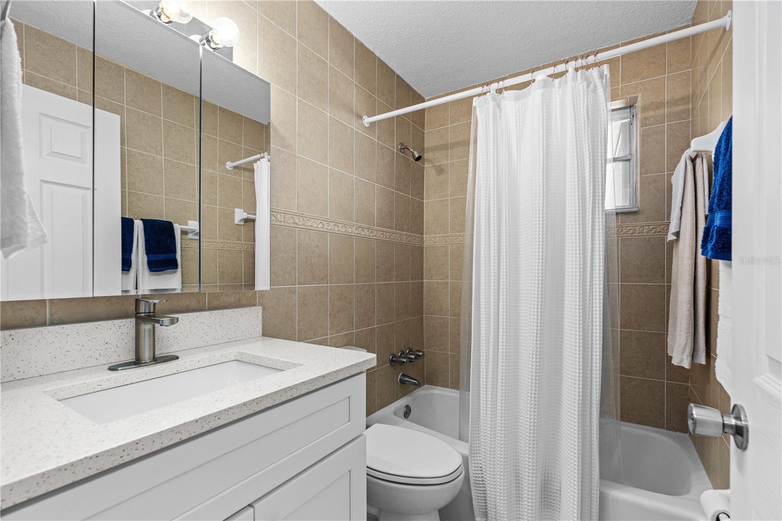 RIVERSIDE CONDO - Residential